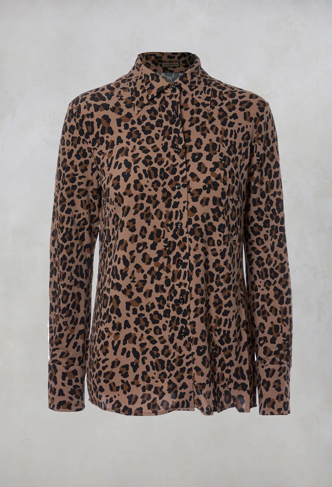 Blouse in Leopard / Camel